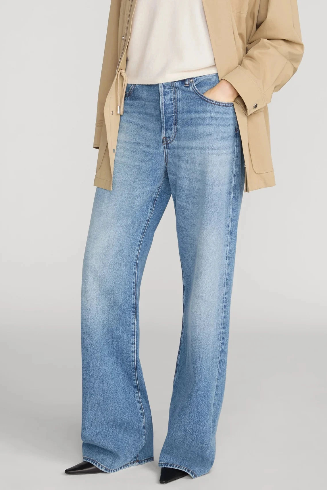 Frame The Off-Duty Loose Jean - Flutter