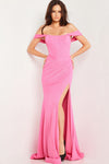 Sleeveless Side Gathering Gown