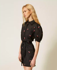 Robe courte en ramie avec broderie Twinset noir