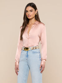 L'Agence Blouse en soie Tyler Misty Rose