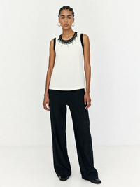 Riani Sleeveless Jeweled Neck Top