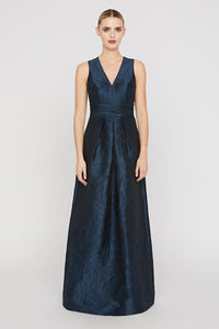 La petite Robe de Chloe Gown