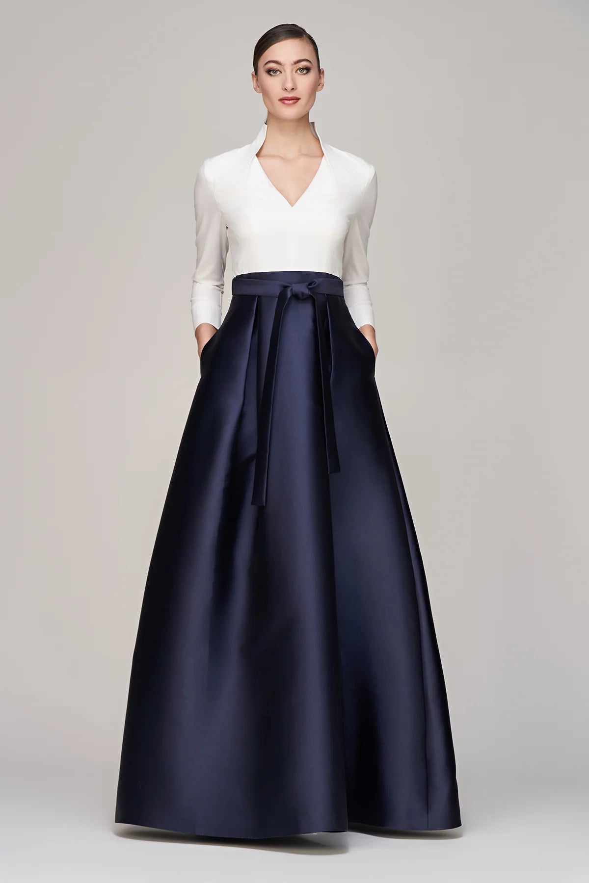 La Petite Robe de Chloe CH55112116-8465 Phoebe Robe de soirée White/Dark Twilight