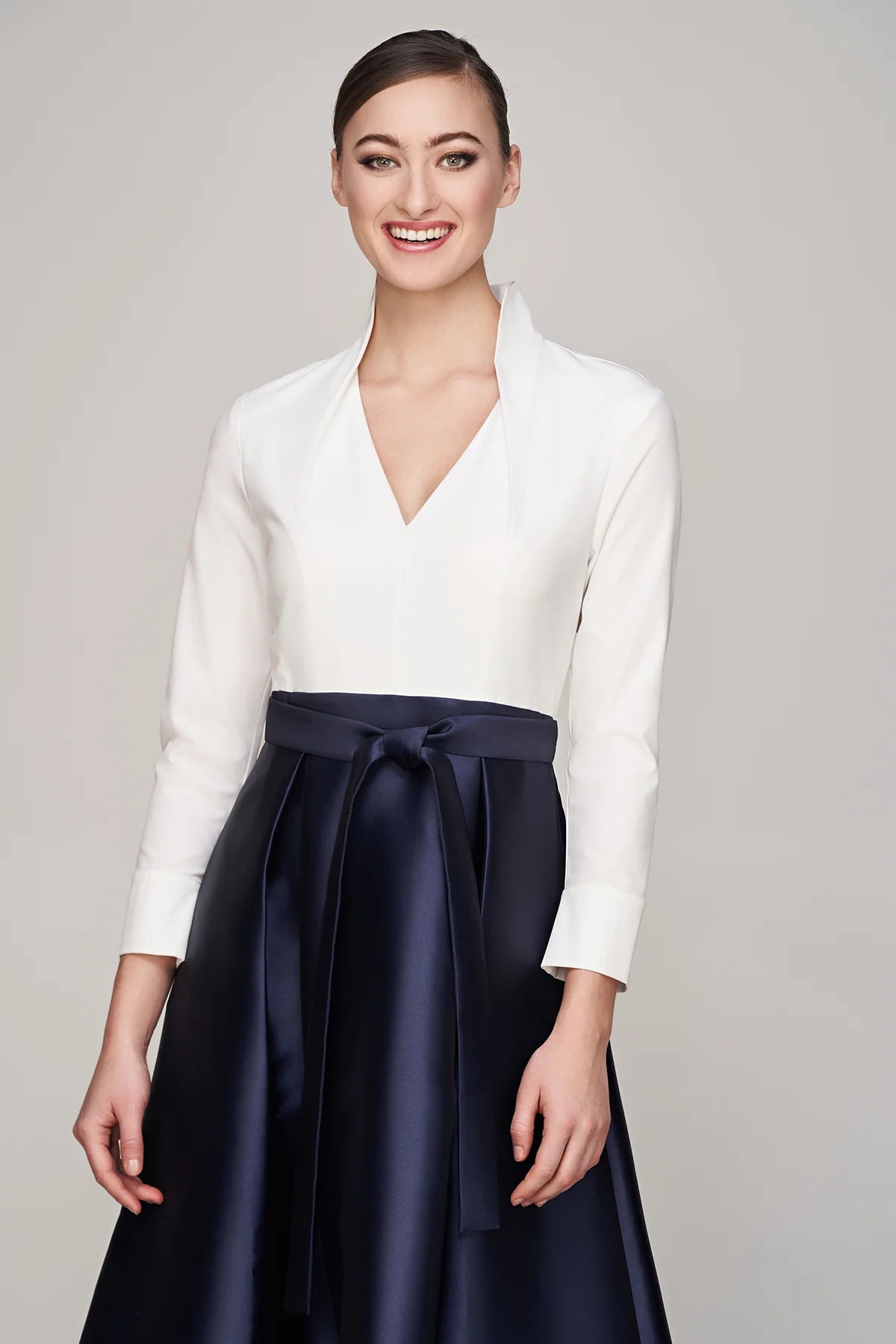 La Petite Robe de Chloe CH55112116-8465 Phoebe Robe de soirée White/Dark Twilight