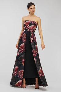 La petite Robe de Chloe Walk Thru Gown