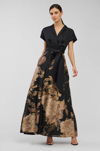 La petite Robe de Chloe Gown