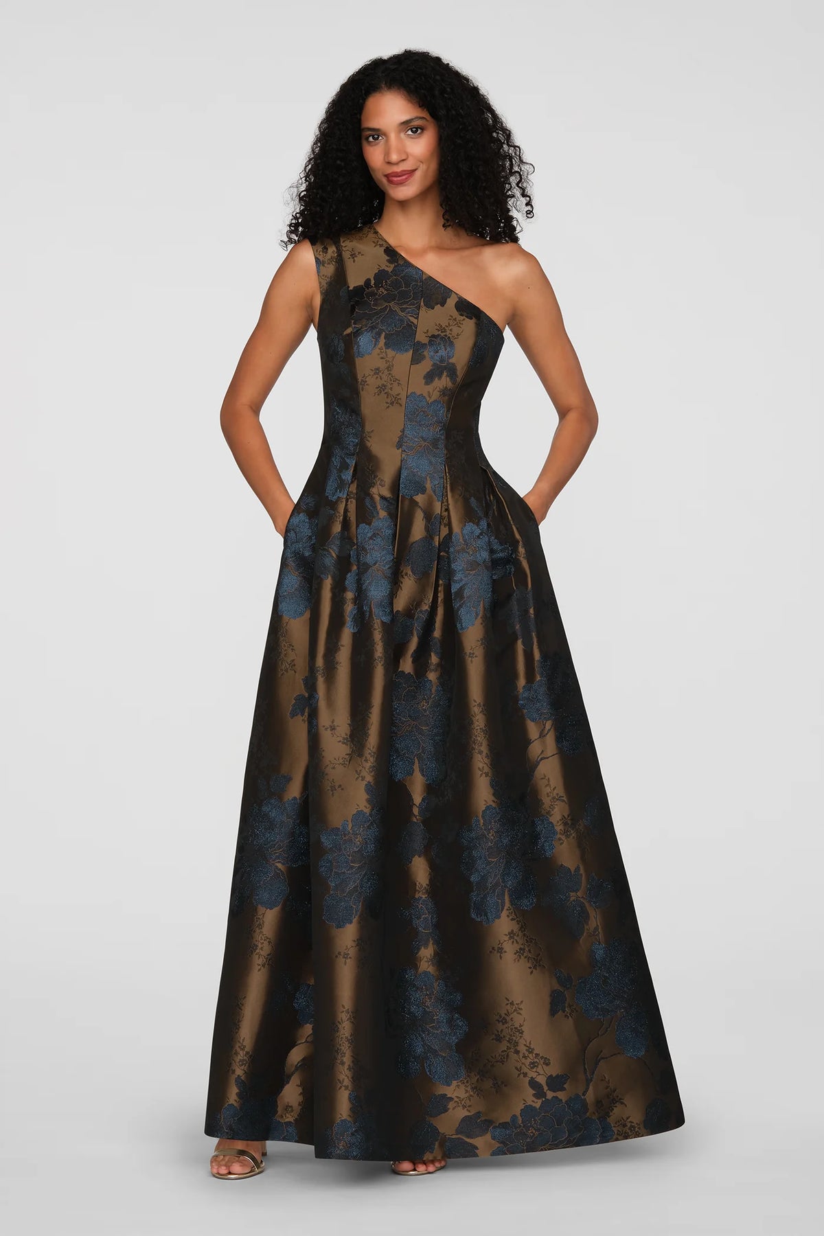 La Petite Robe de Chloe CH55116701-A430 Brynlee Robe de soirée Gold/Dark Twilight