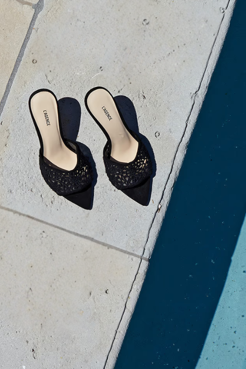L'Agence Armand sandales en daim noires