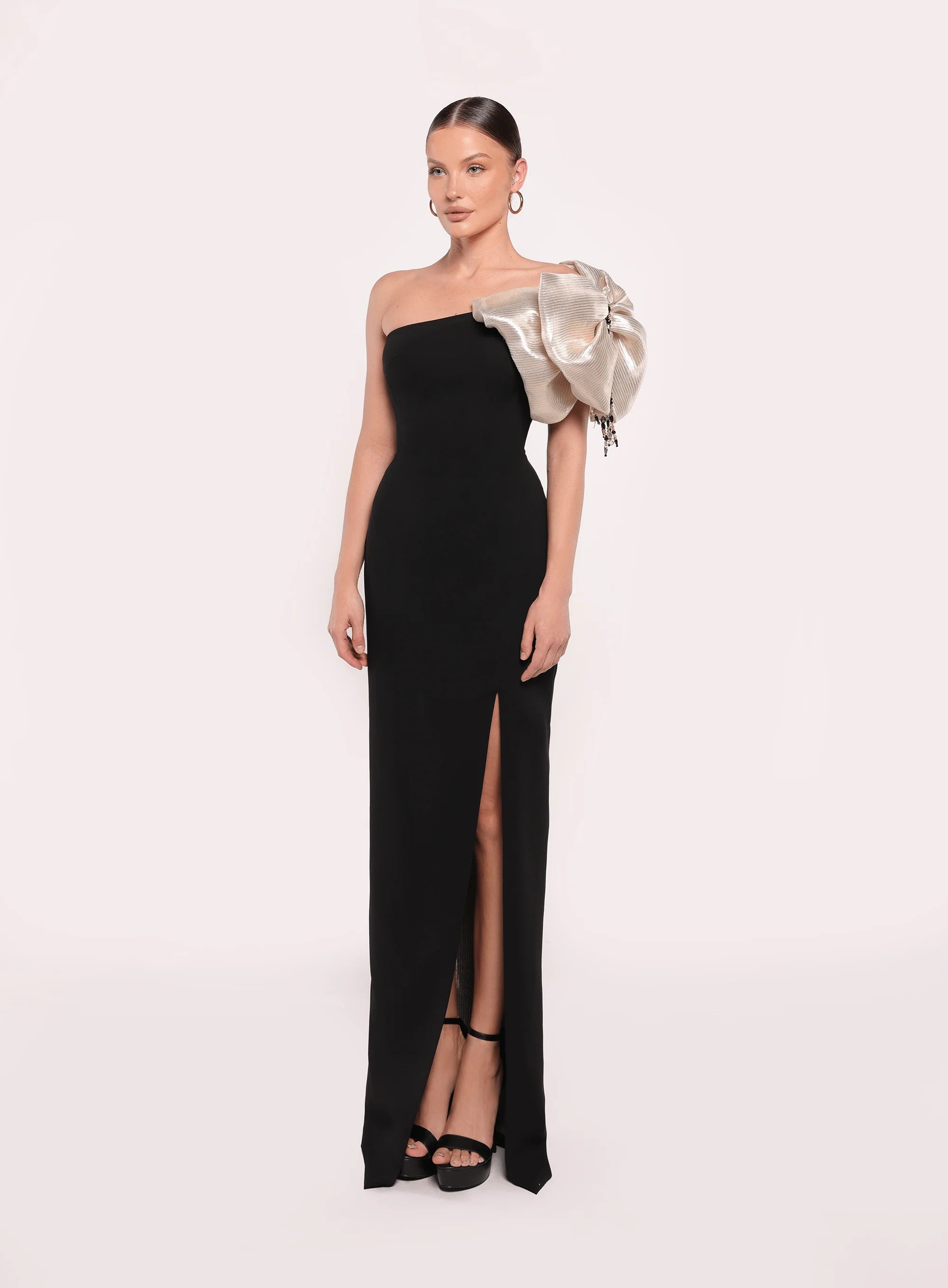 Robe Tarik Ediz Layla