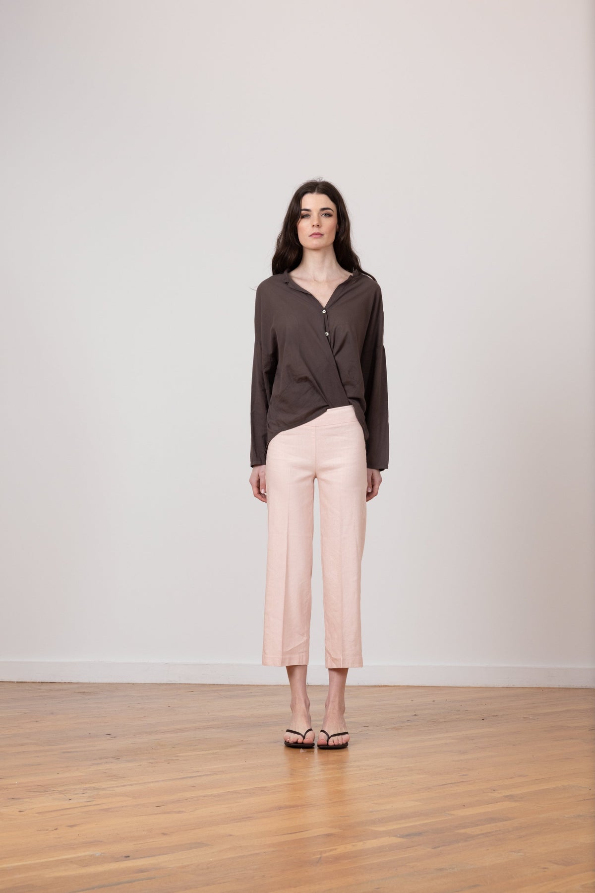 AVENUE MONTAIGNE Alex Lin extensible uni