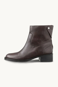 Ilse Jacobsen Leather Ankle Boots - Brown Black
