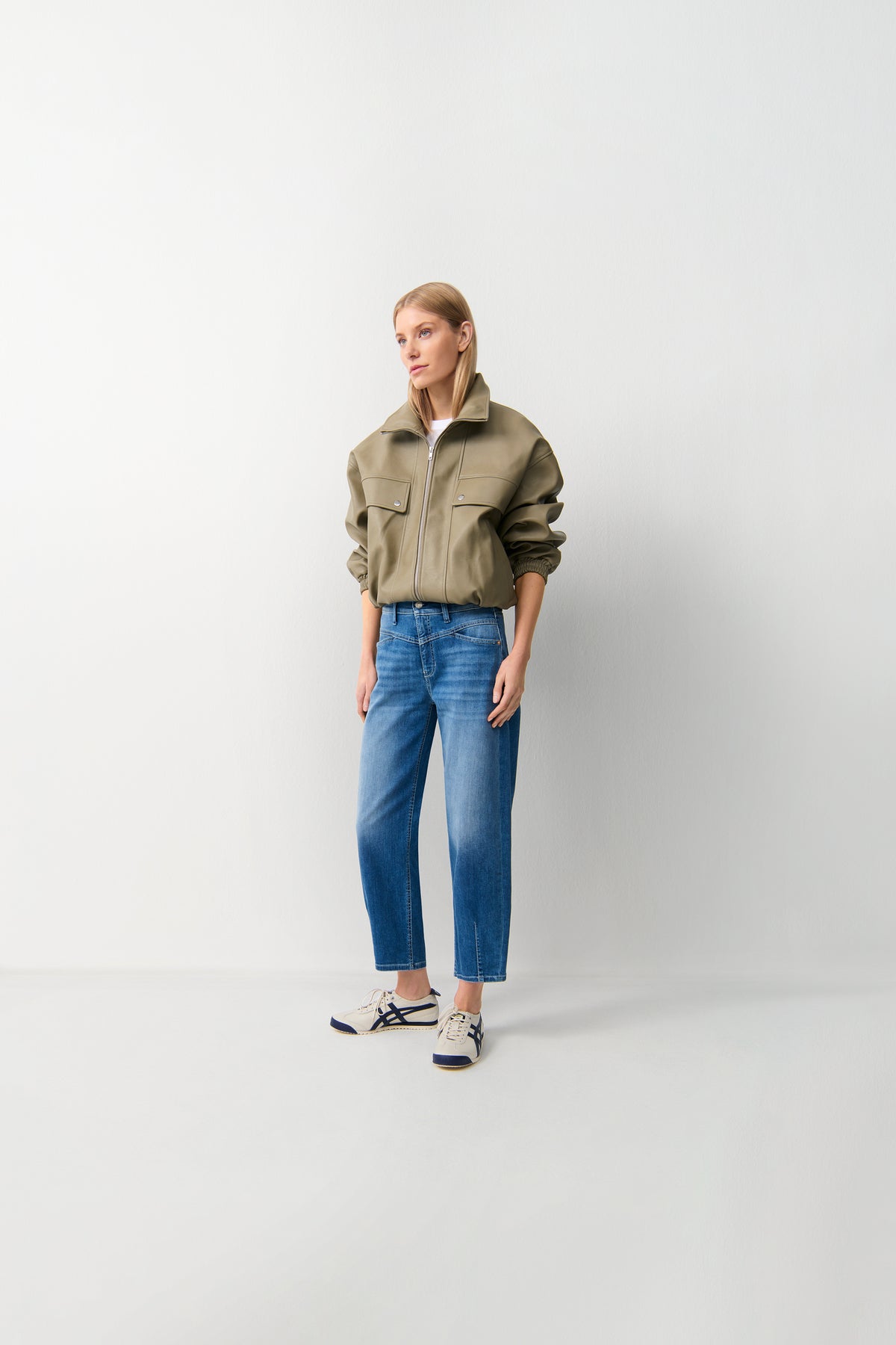 Cambio Elin Jean Medium Authentic Used