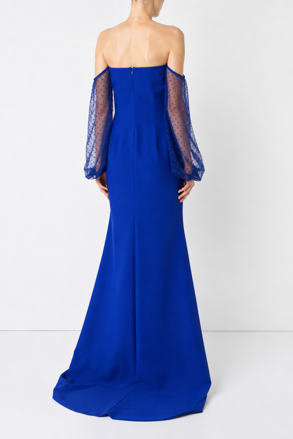 Robe Jasper UPLOAD Greta Constantine