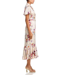 Cinq a Sept Robe Willow Iris Bouquet