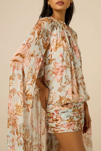 Robe courte cape froncée bleue Hemant & Nandita