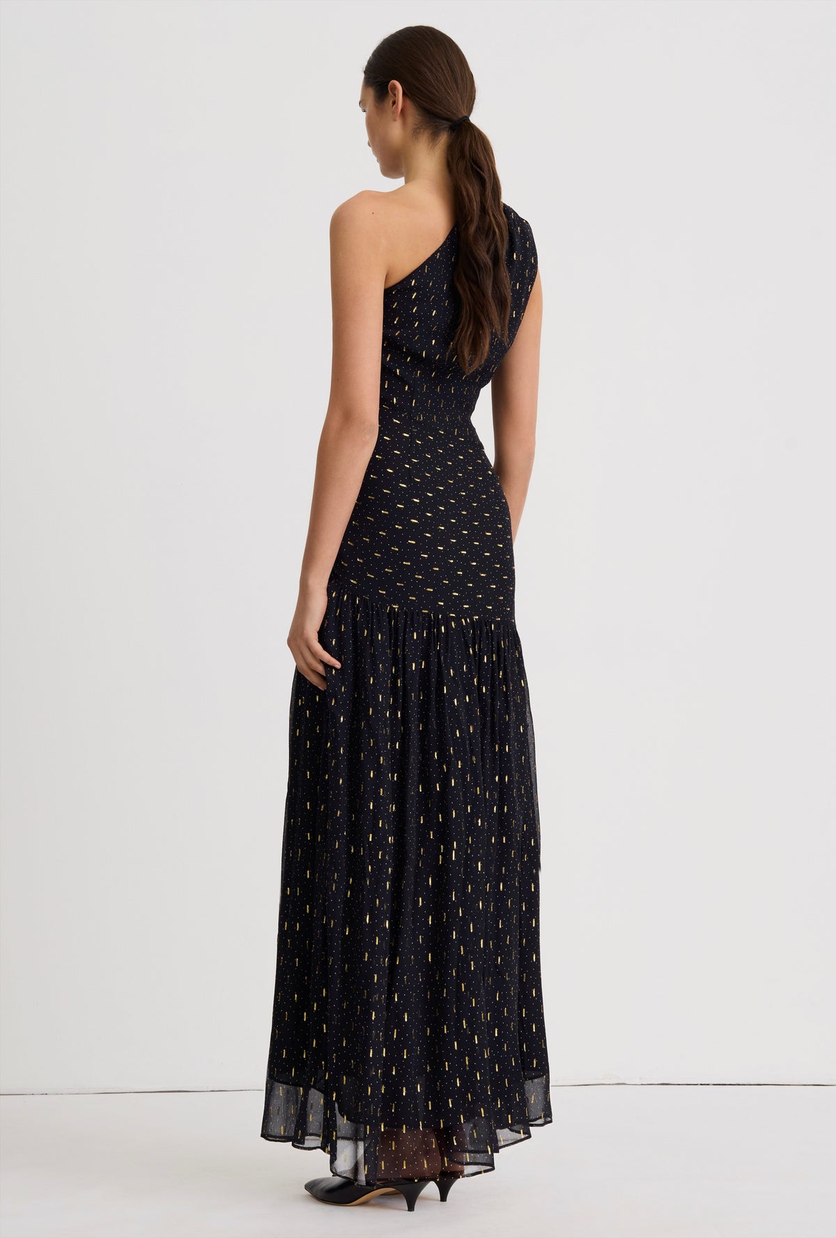 Smythe FA26001-BLACK NEUTRAL Robe longue asymétrique à une épaule noire/or
