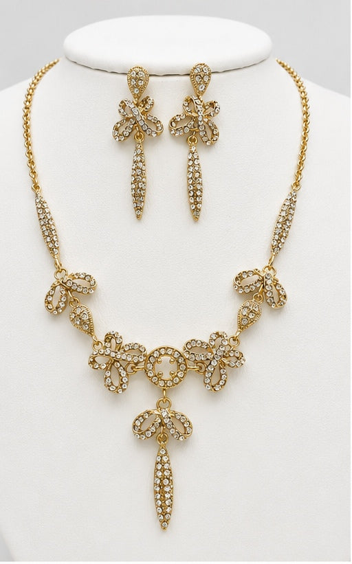 Elen Henderson Crystal Bow Necklace and Earring Set