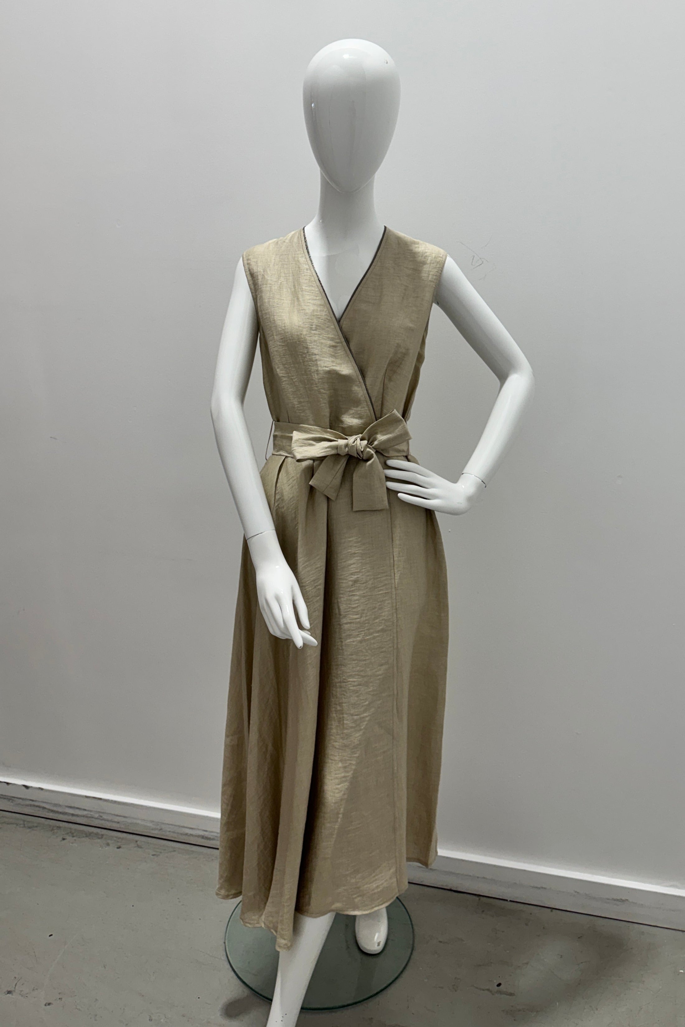 Robe Tonet Bambu (Mauvaise couleur, Bambu est plus crème, pas verte)