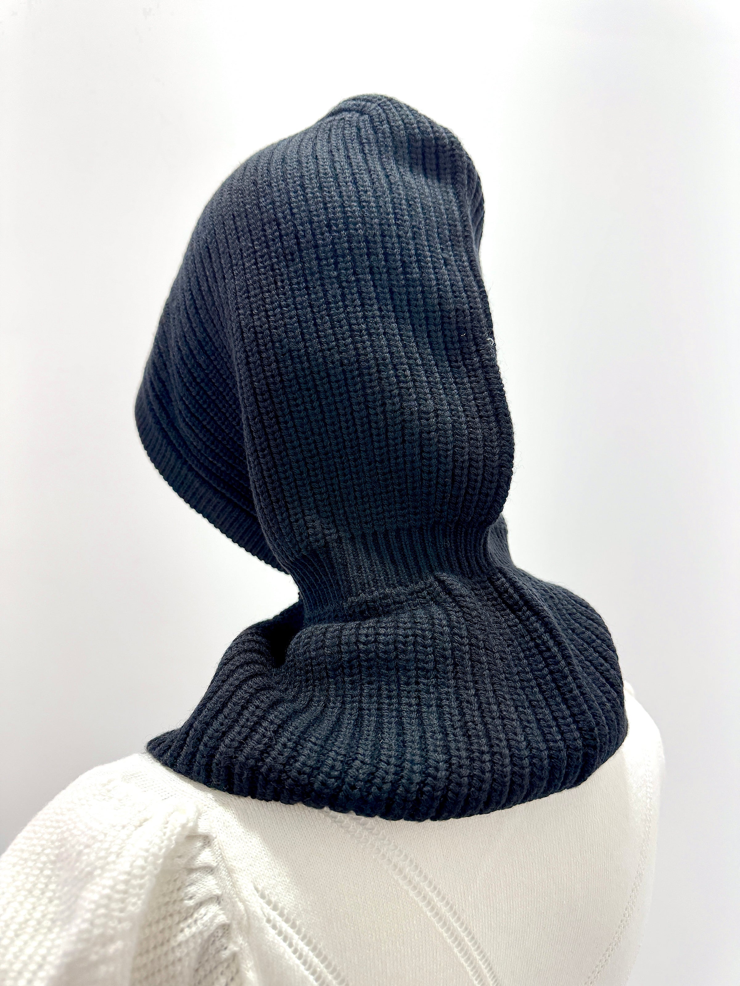 Repeat Merinowool Knitted Cap - Black