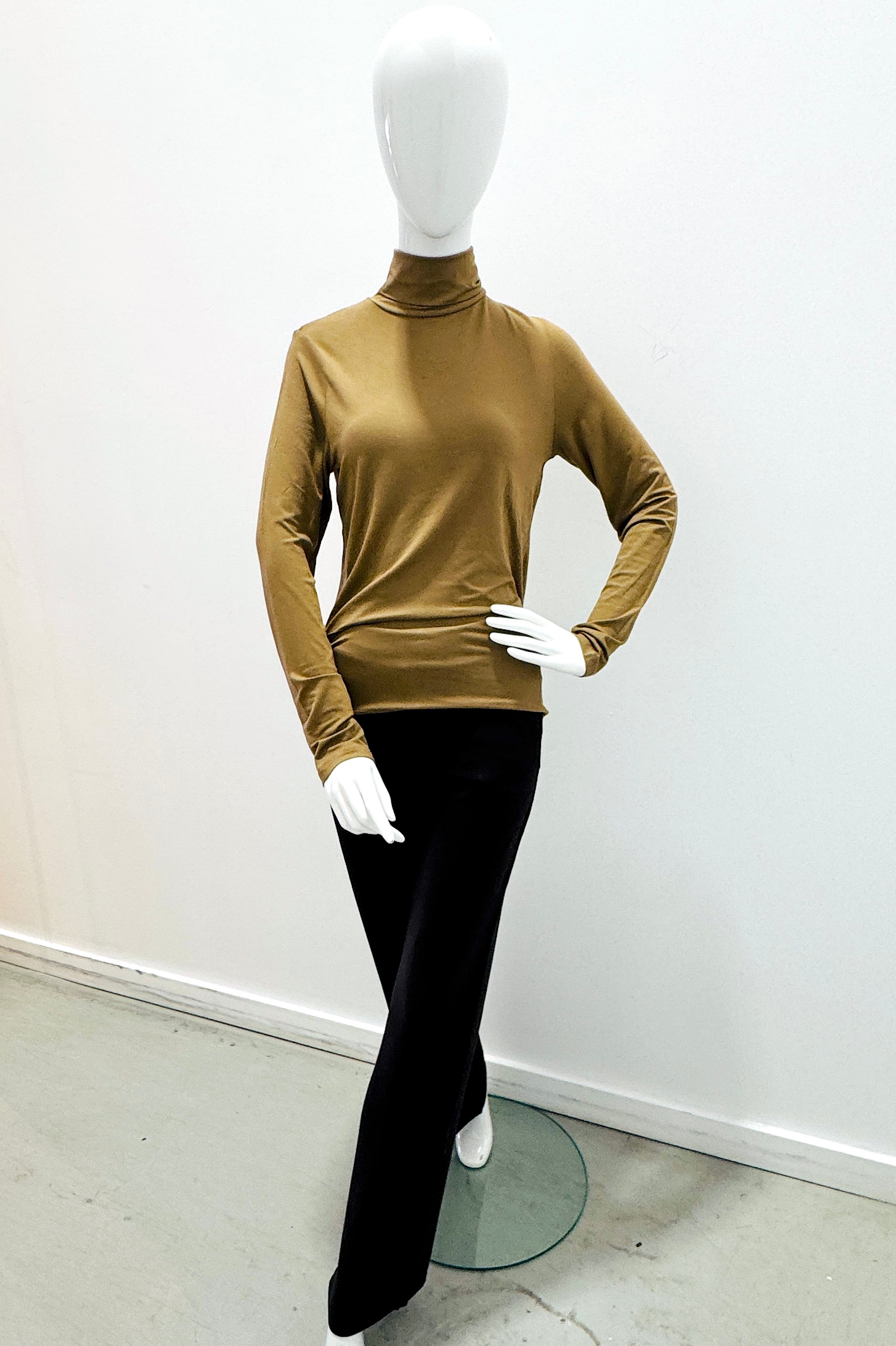 Majestic Filatures Soft Touch Long-Sleeve Turtleneck - Havana