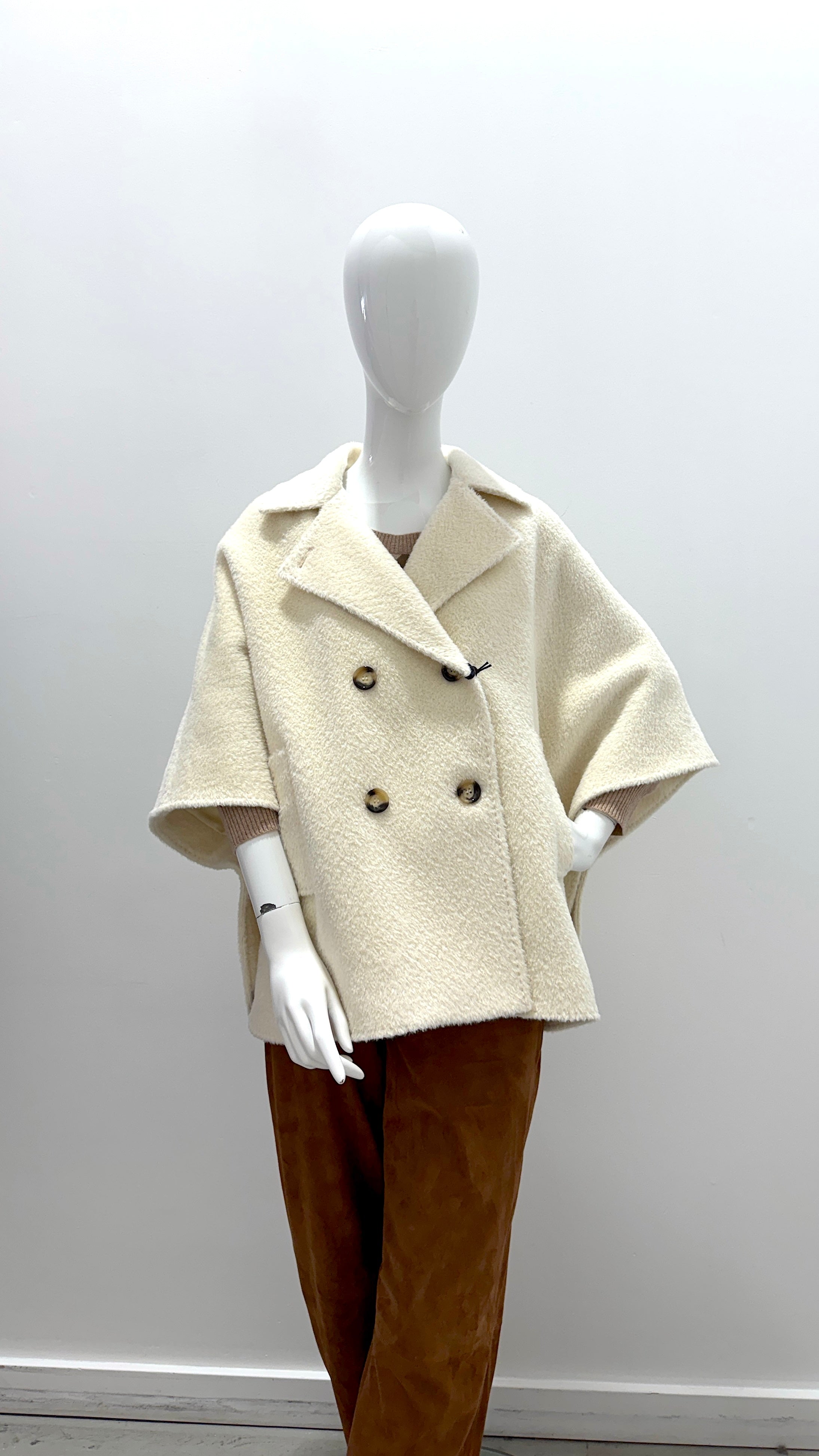 Cinzia Rocca AR40001-66C1-14 cape blanche