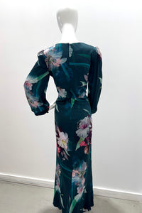Robe longue Frascara 3584 à manches longues et décolleté en V profond, motif floral multicolore