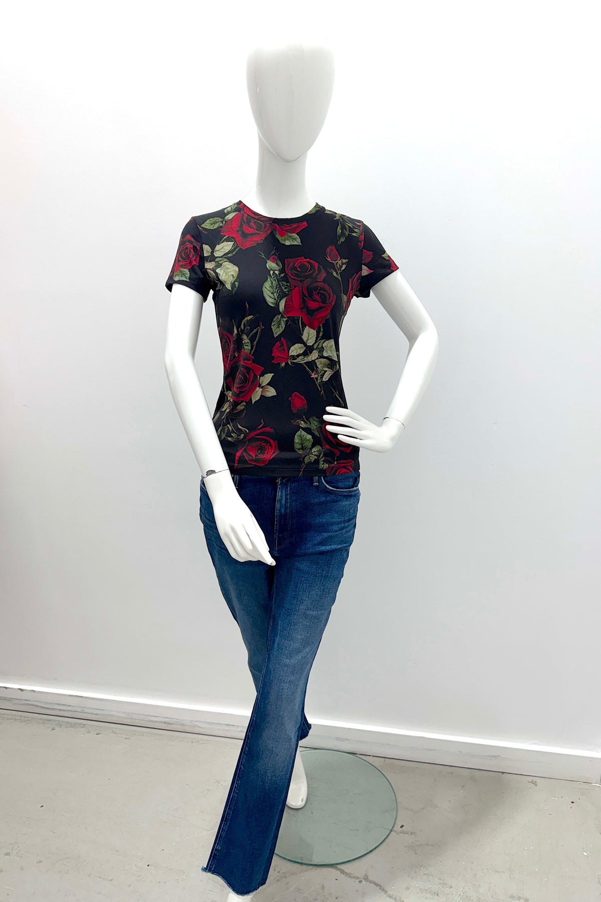 L'Agence 5507CYF-BRSE Ressi top ras-du-cou à manches courtes Black/Burgundy Romantic Rose
