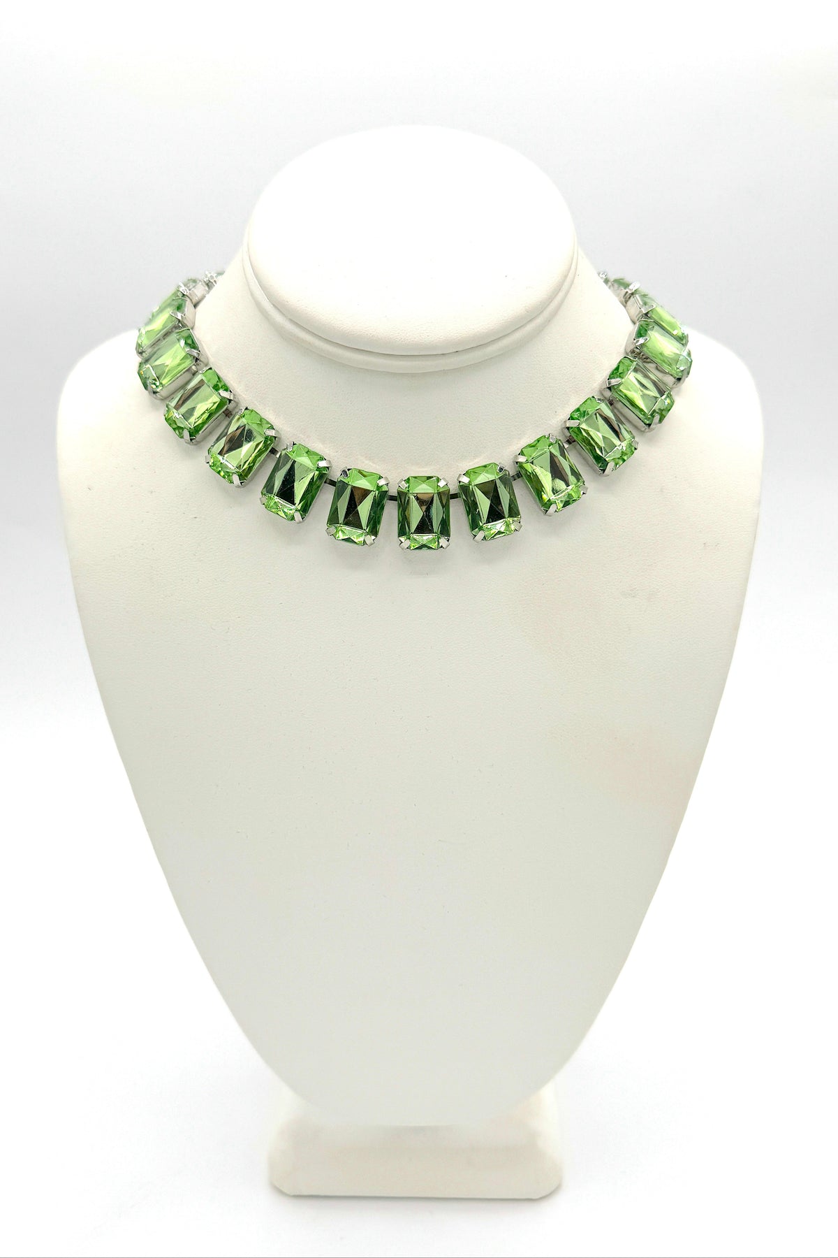 Tres Chic Gemstone Necklace Green