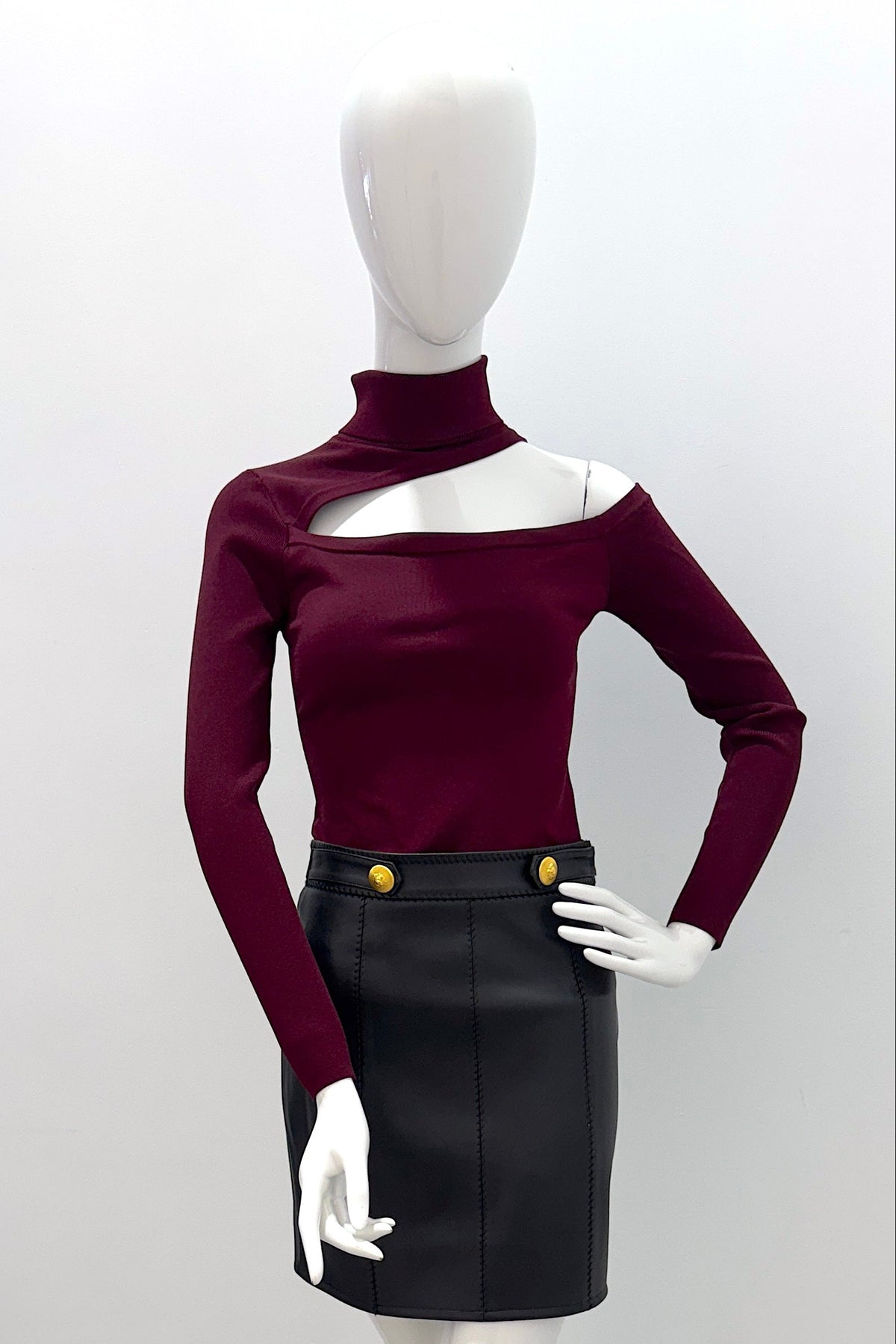 L'Agence 80049NXC2-MRLR Haut en maille à découpes Azia rouge merlot