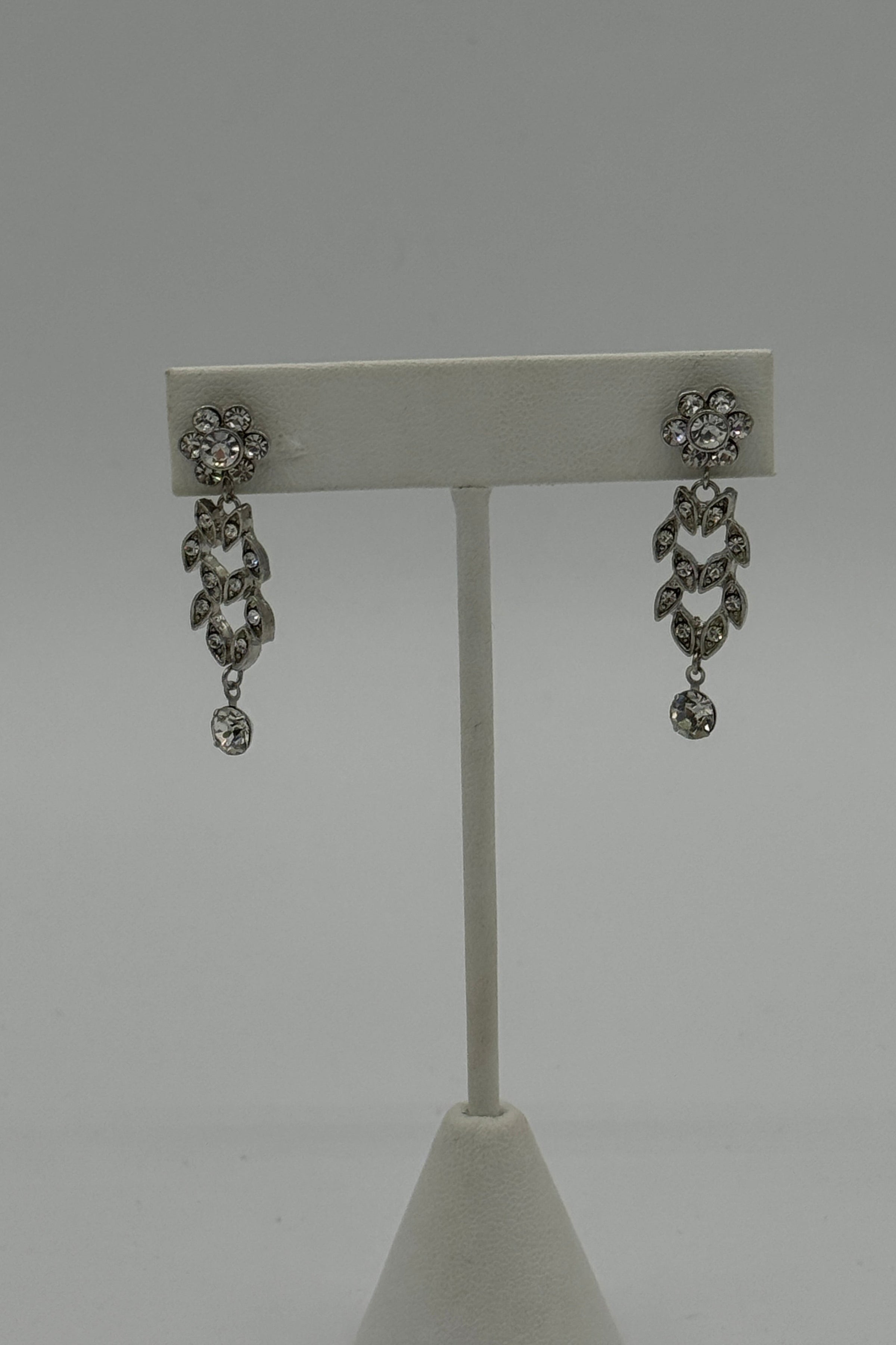 Ensemble collier et boucles d'oreilles Elen Henderson motif fleur