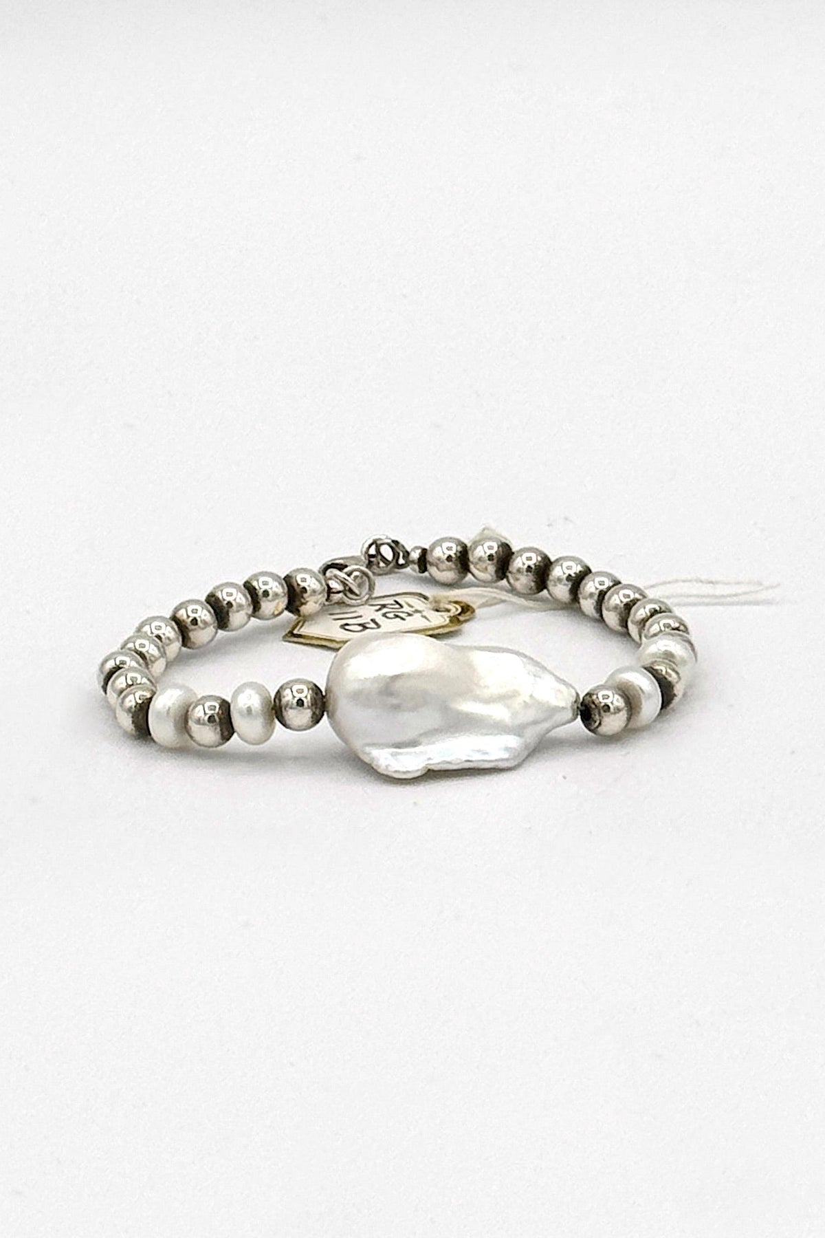 Bracelet rempli de perles