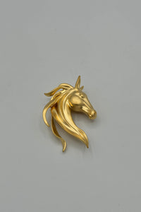 Broche cheval or Tres Chic