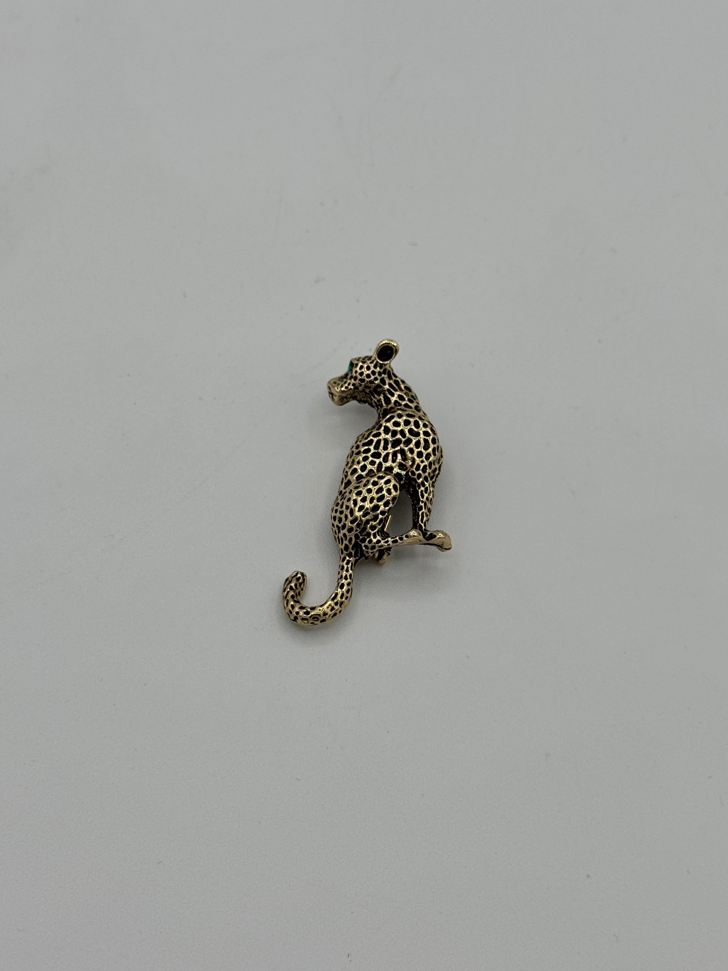 Broche Léopard Tres Chic
