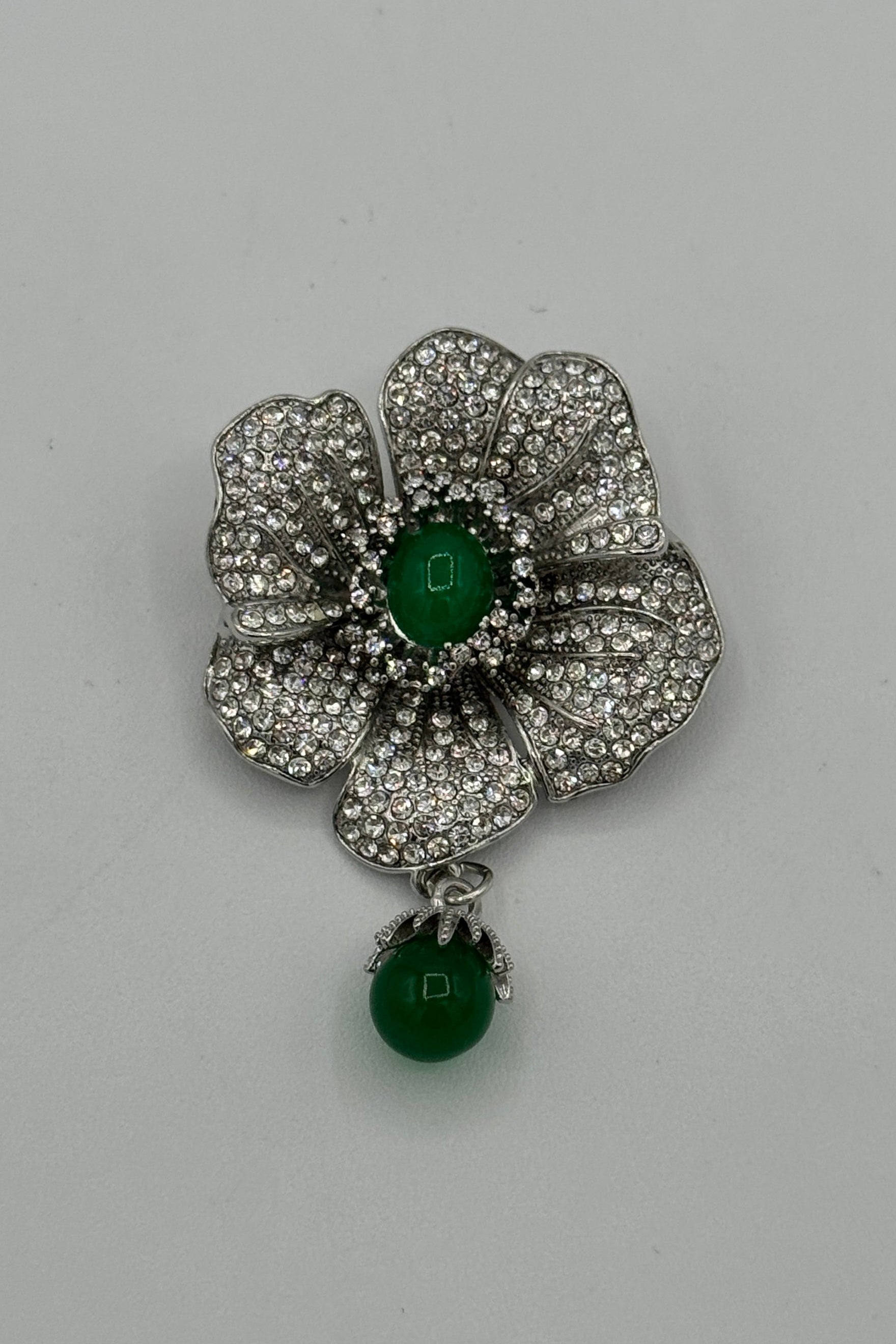Broche Roses Tres Chic