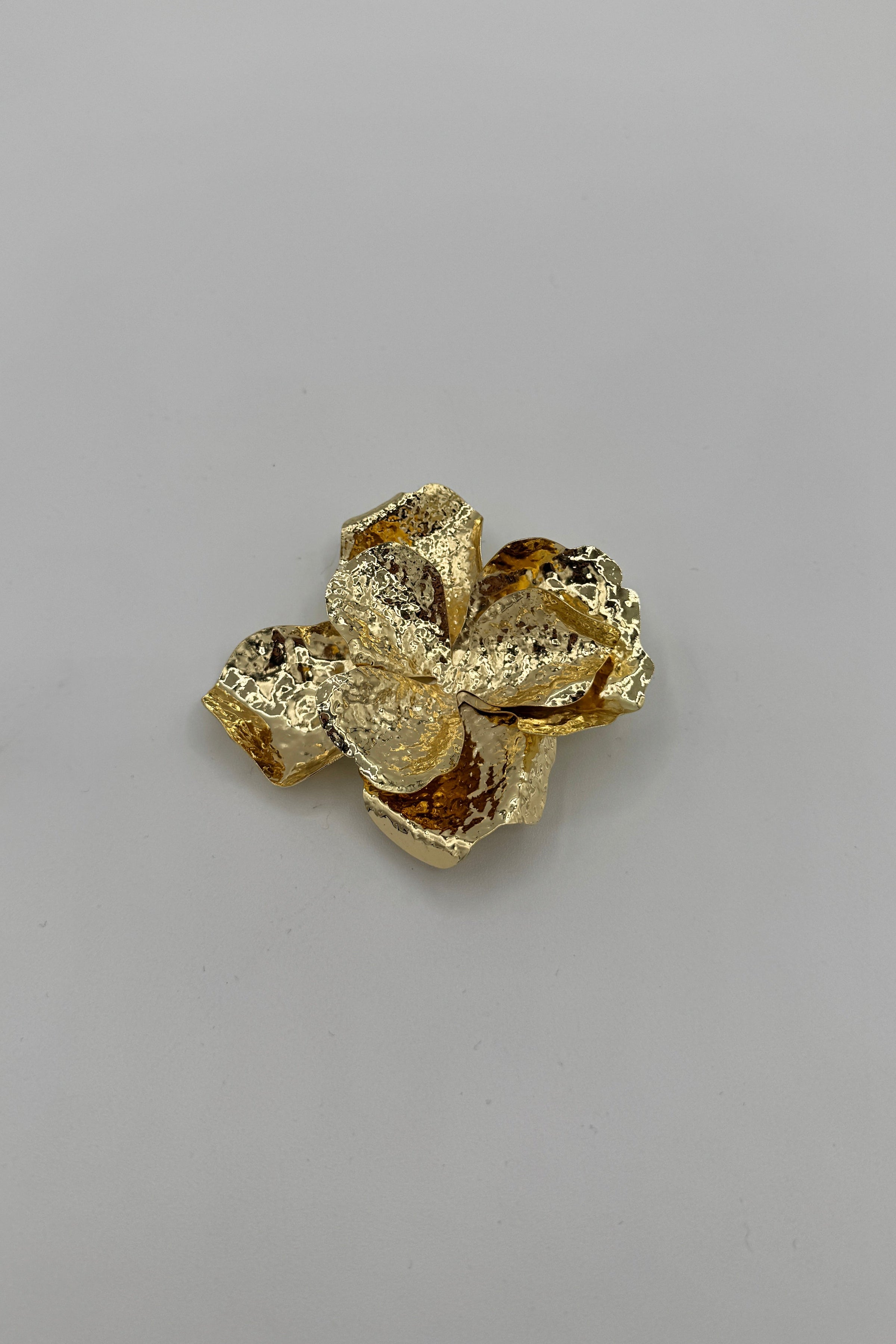 Très Chic Flower Gold