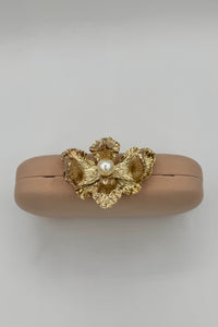 Très Chic Flower Clutch Pink