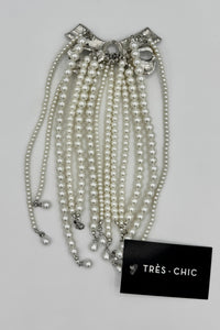 Collier noué de perles