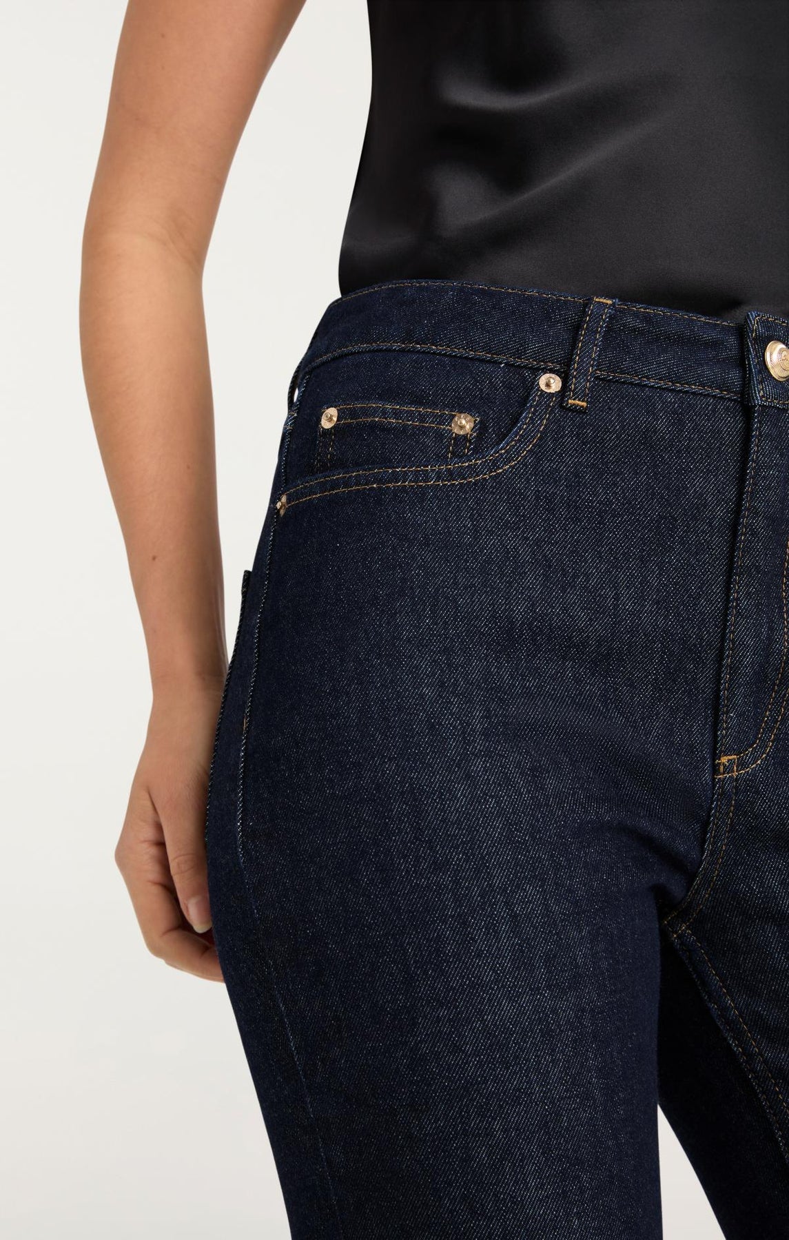 Cinq A Sept Stevie Jeans
