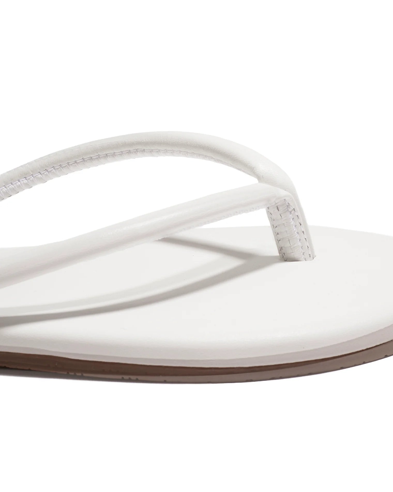 TKEES Tubular Lily White