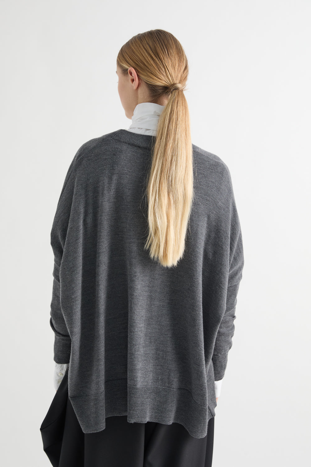 Meimeij Excalibur Oversized Cardigan - Anthracite