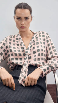 Smythe V-Necktie Blouse Blush Medallion