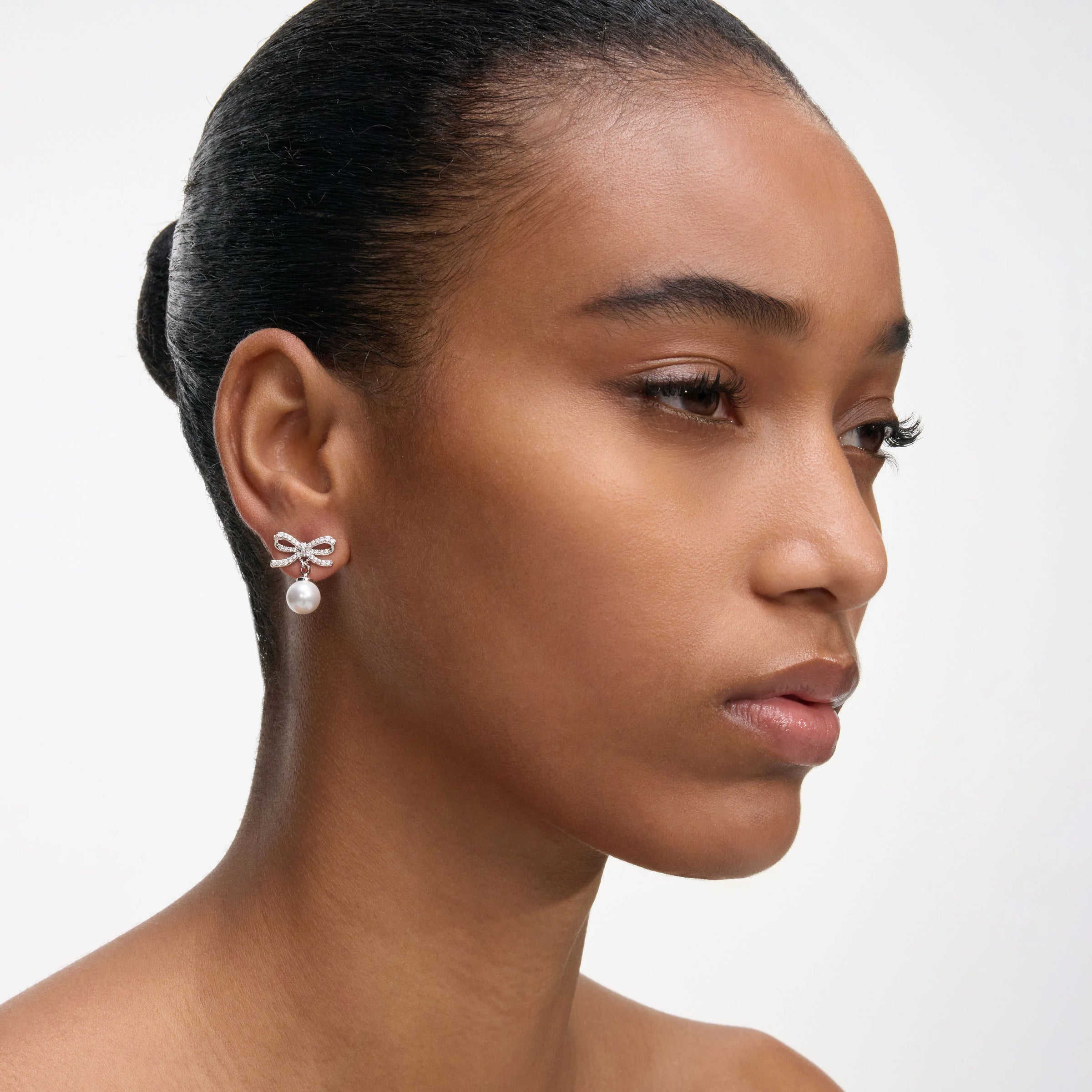 Self-Portrait Bow Pearl Earrings