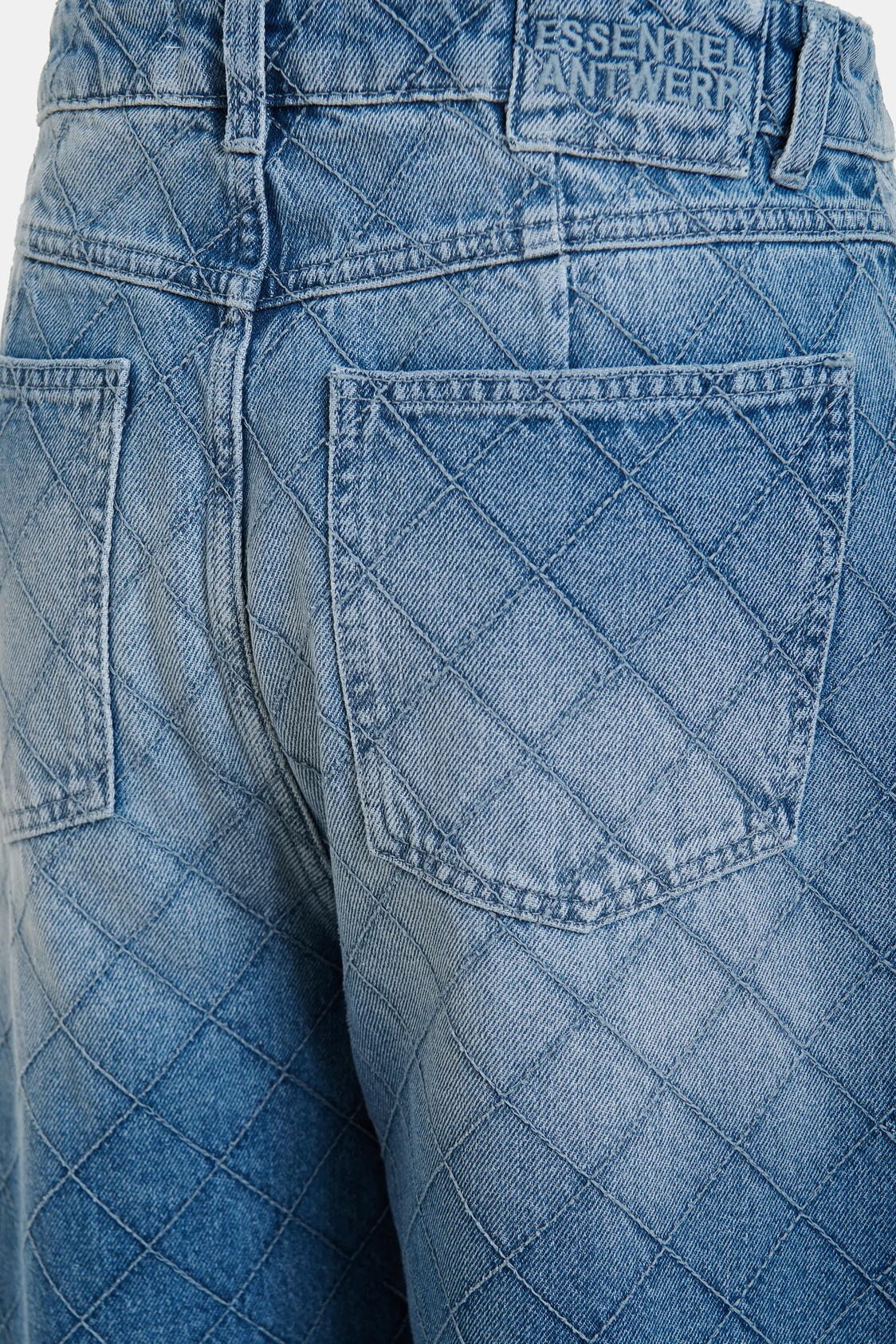 Essentiel Katsu Boxed In Jeans Aquamarine
