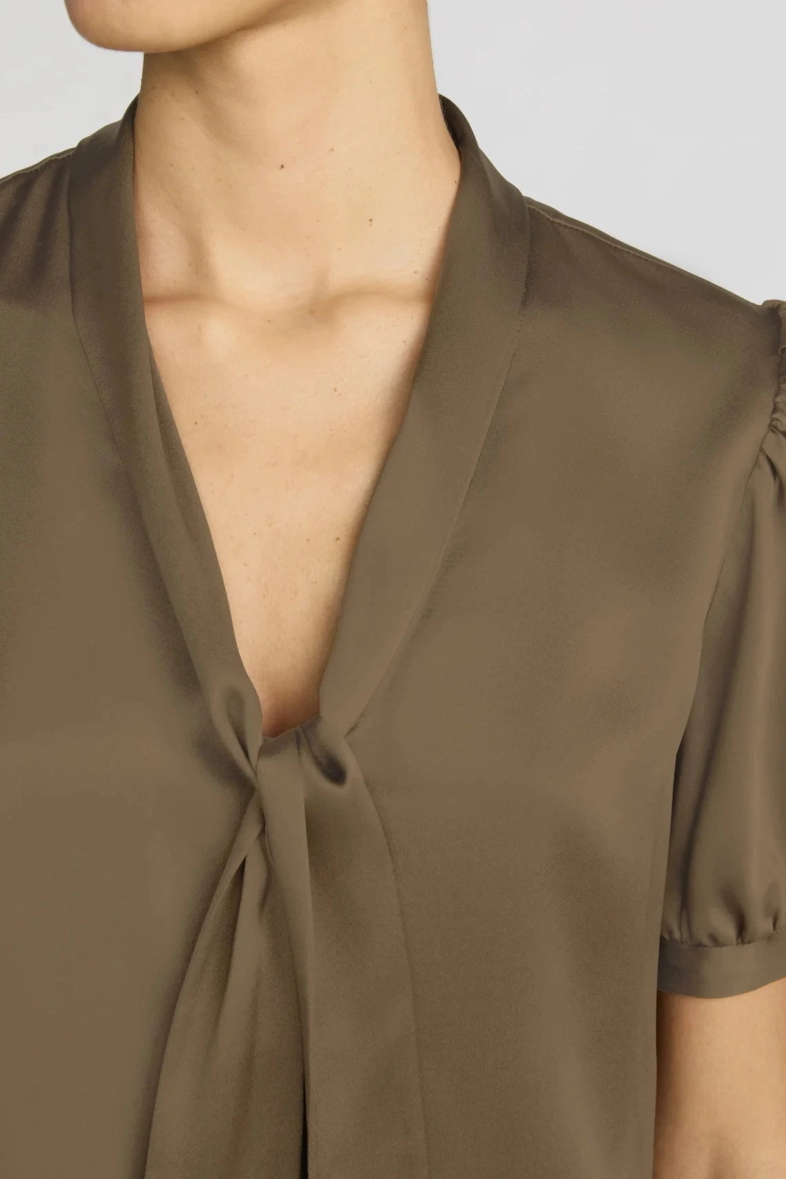Frame The Sonnet Blouse - Moss