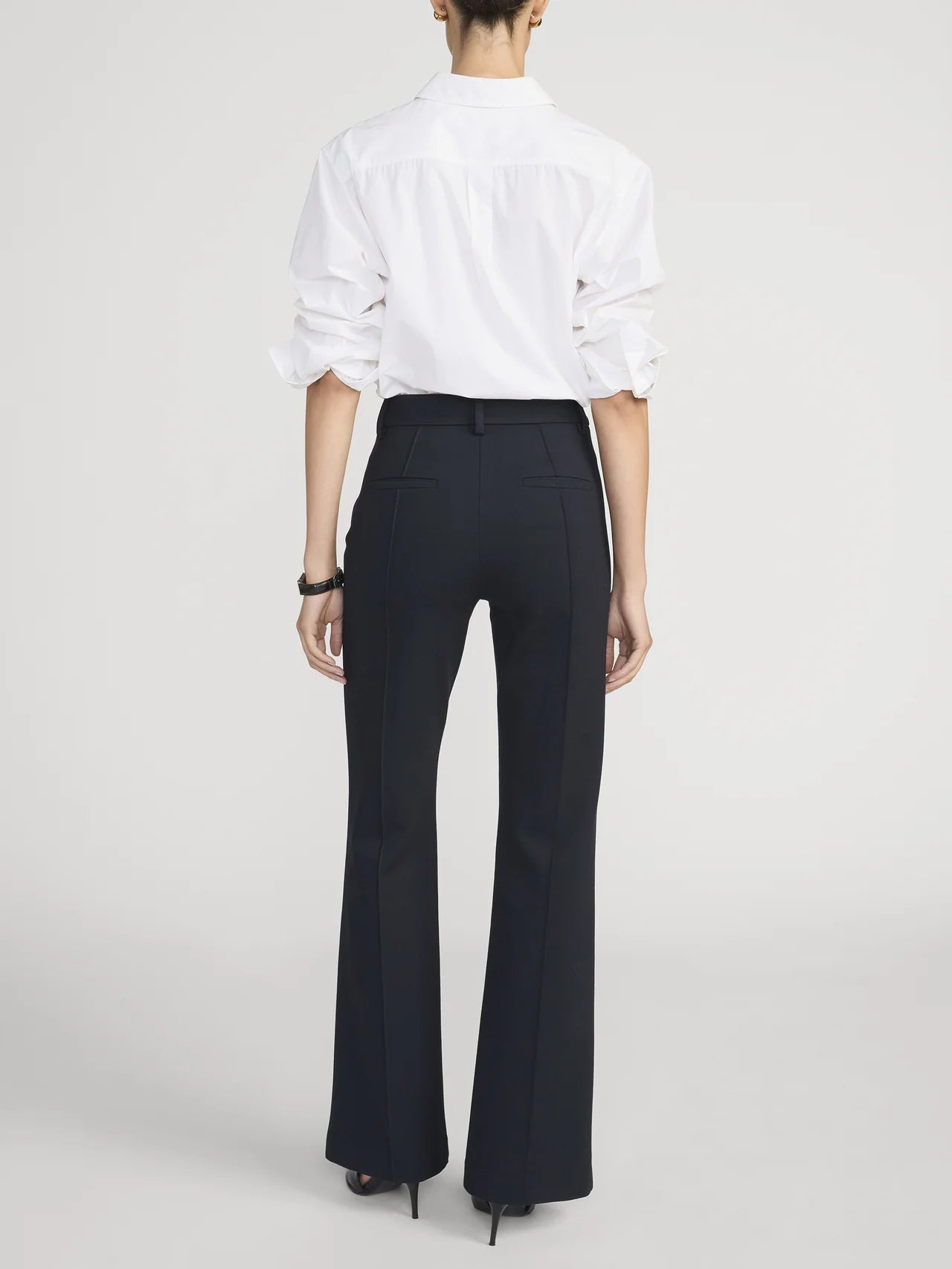 Frame The Reboot Pantalon Coutures Sculptées Marine
