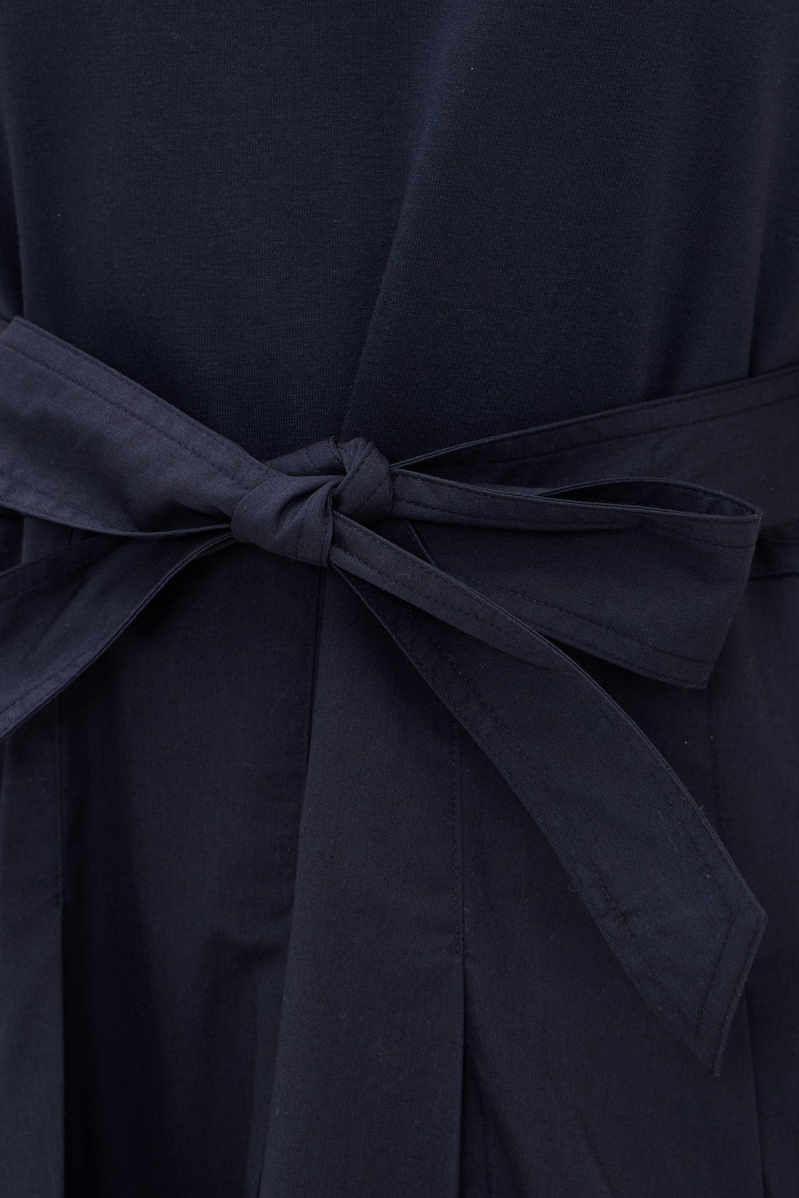 Robe Taylon Cinq A Sept marine