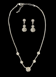 Elen Henderson Rose Necklace and Earring Set
