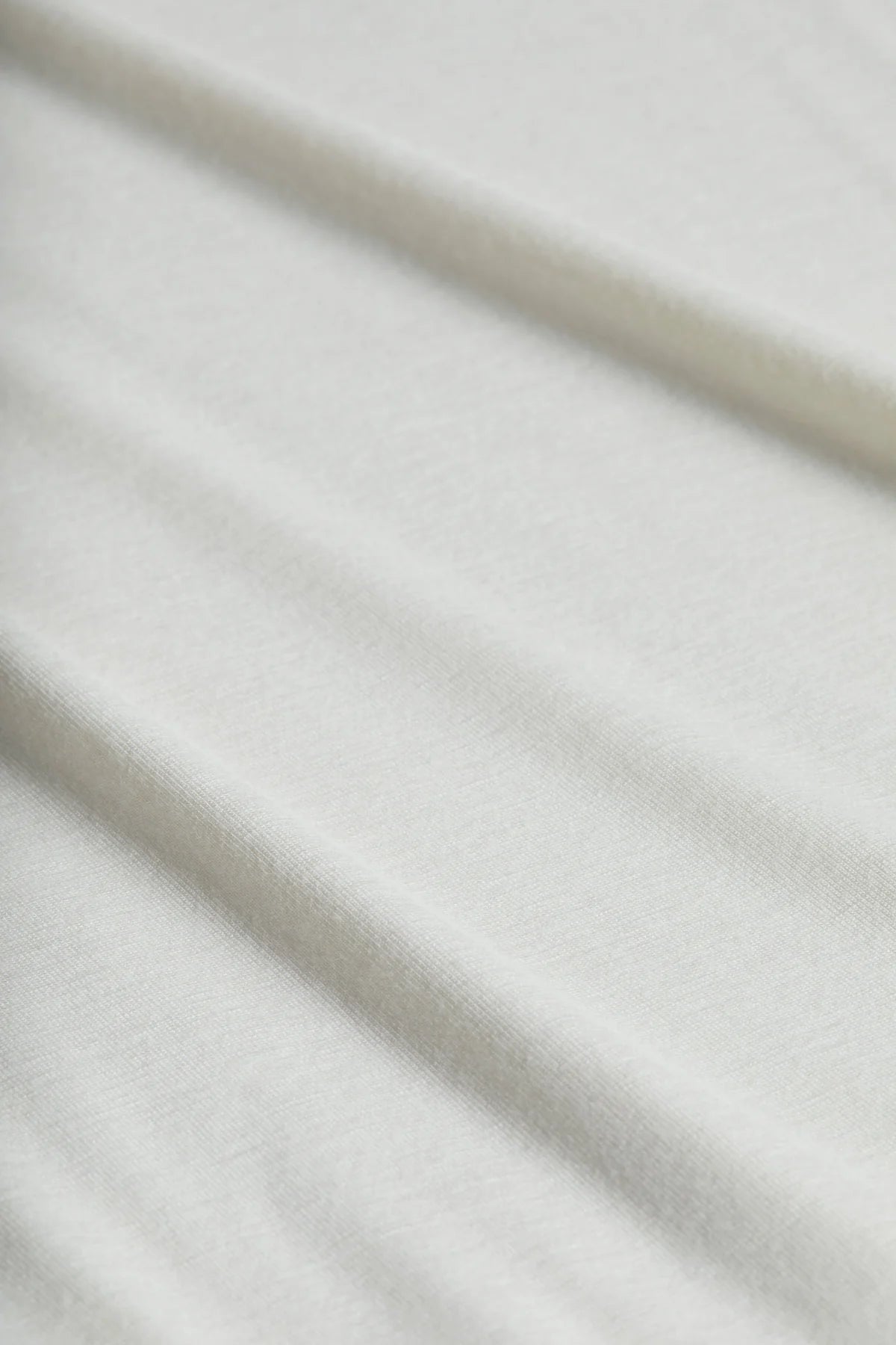 L'Agence 5558MJT-VIWH pull Lani à col roulé et manches longues Vintage White