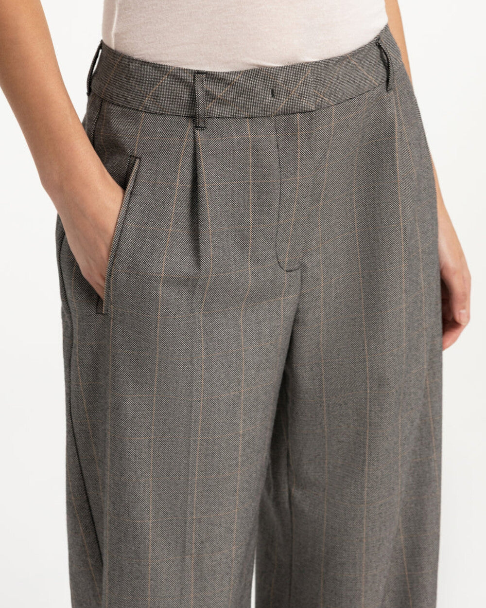 YAYA Pantalon tissé à jambes larges avec plis - HoleBlack Dessin